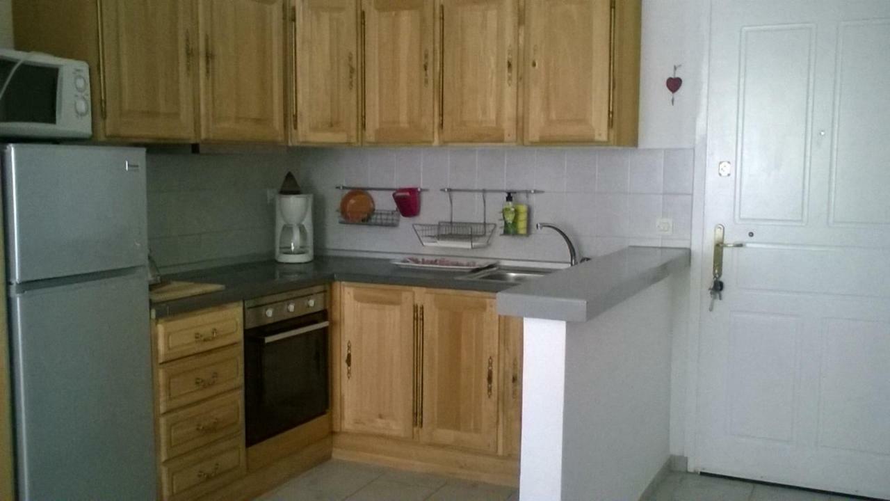 Appartement Nireos Proteos 20 à Rafína Extérieur photo