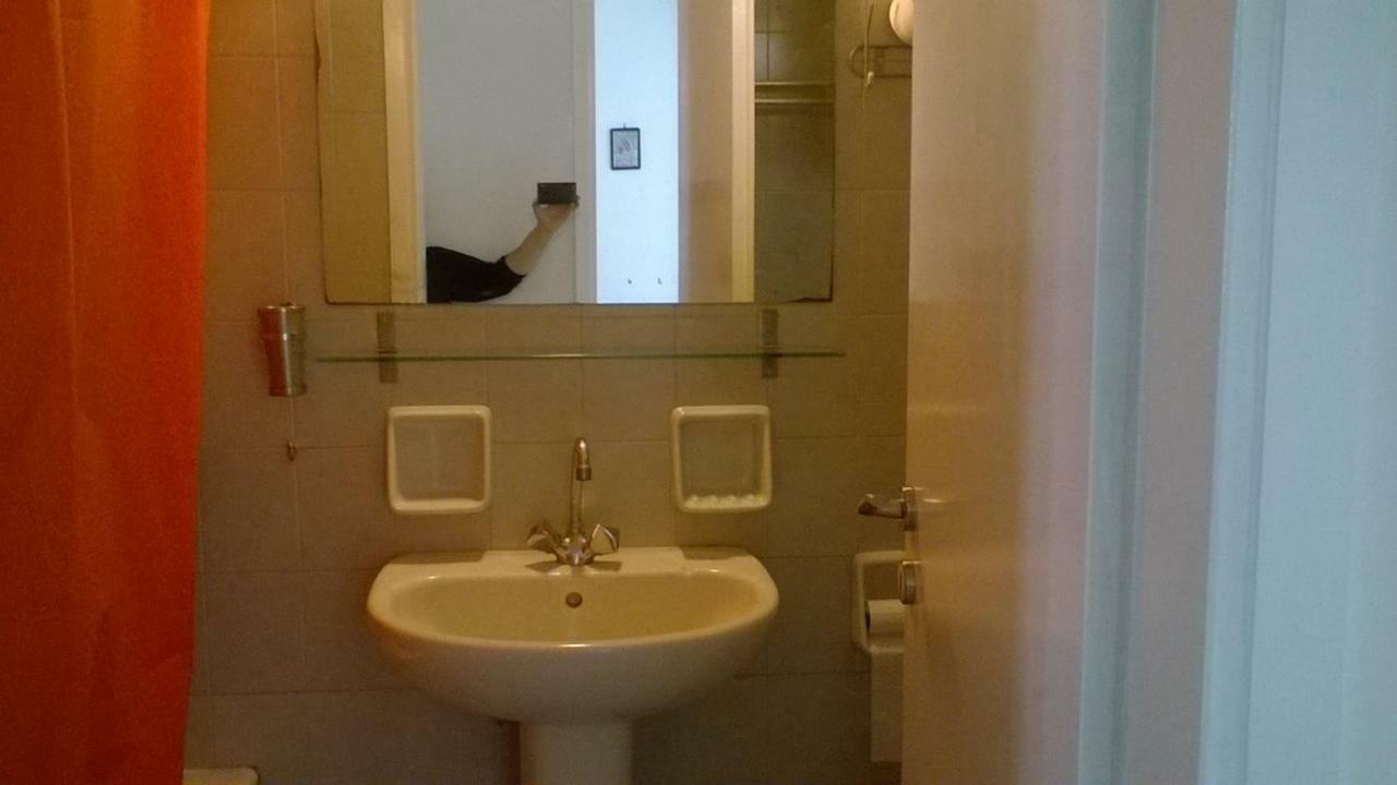 Appartement Nireos Proteos 20 à Rafína Extérieur photo